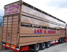 Fresh from the washbay! Livestock trucks are subject to scrupulous levels of cleanliness.  Houghton Parkhouse livestock trailers are the preferred choice at Newton of Forgie